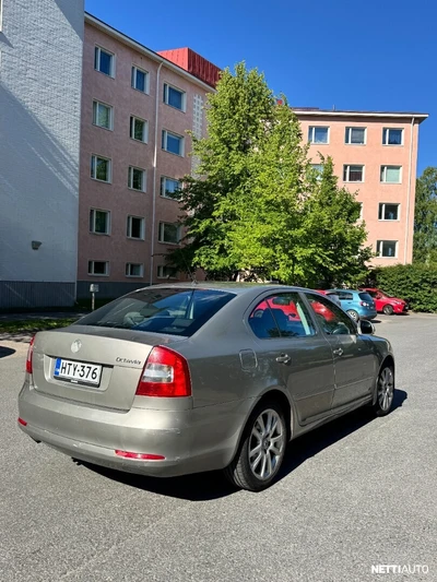 Skoda Octavia 2011, kuva 6/10