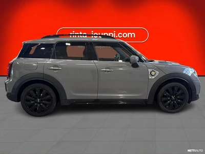 MINI Countryman Cooper SE ALL4 2021, kuva 5/30