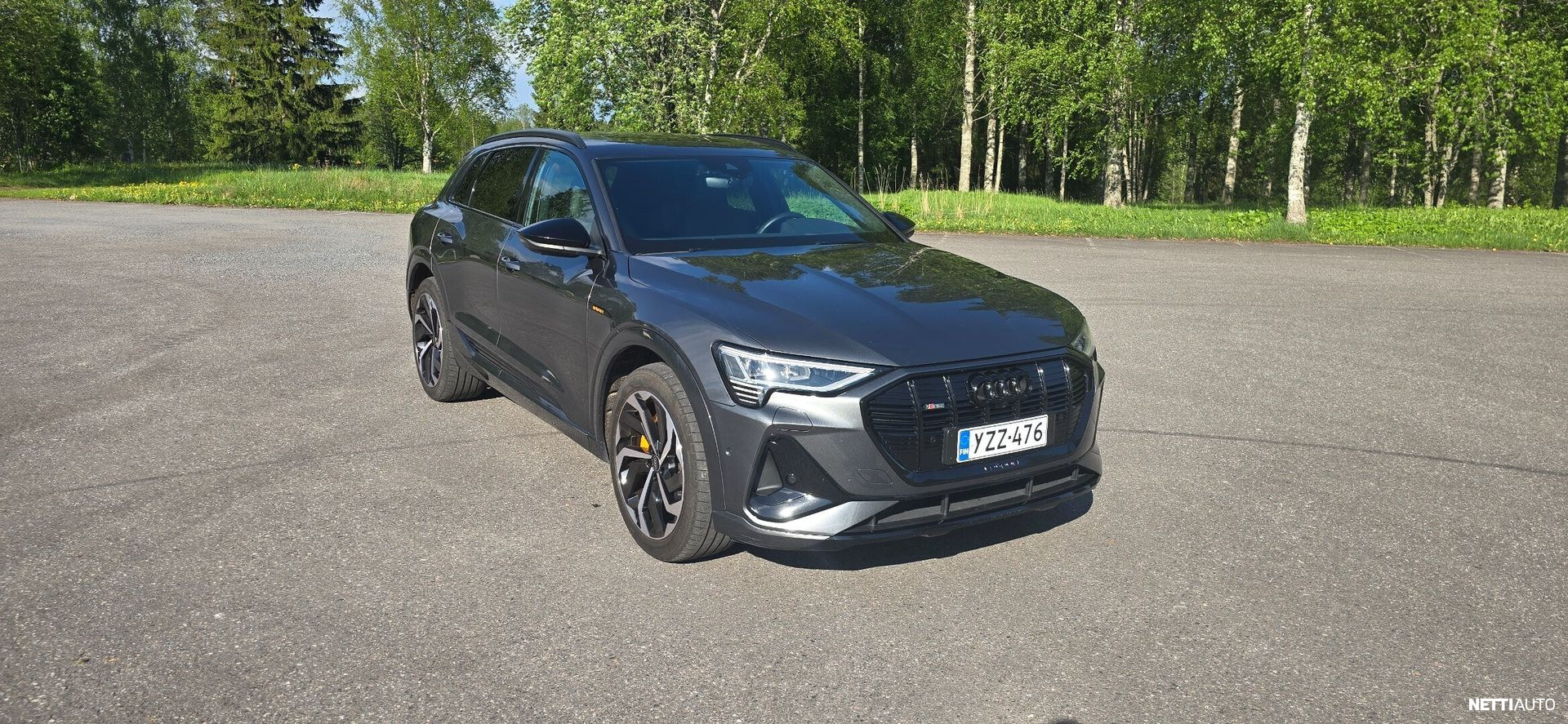 Audi e-tron