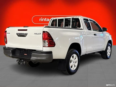 Toyota Hilux Extra Cab 4WD 2,4D Active 2023, photo 6/25