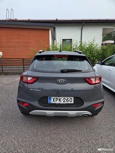 Kia Stonic 2021, photo 2/5