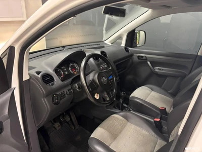 Volkswagen Caddy Maxi 2010, photo 7/15
