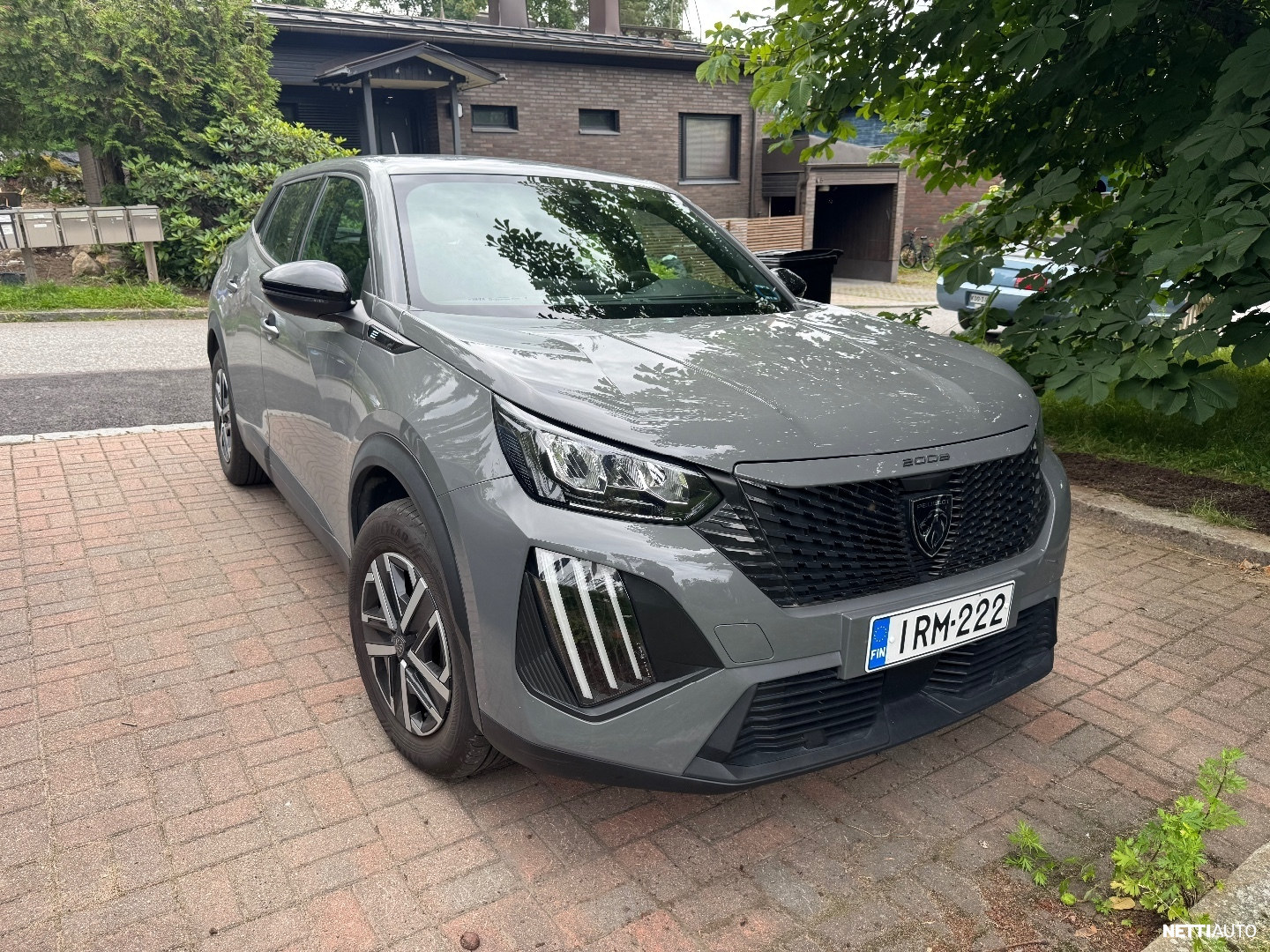 Peugeot e-2008