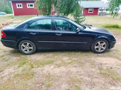 Mercedes-Benz E 2007, kuva 5/9