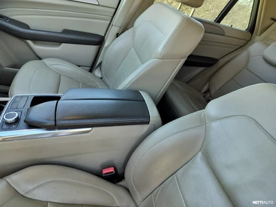 Mercedes-Benz ML 2015, photo 5/10