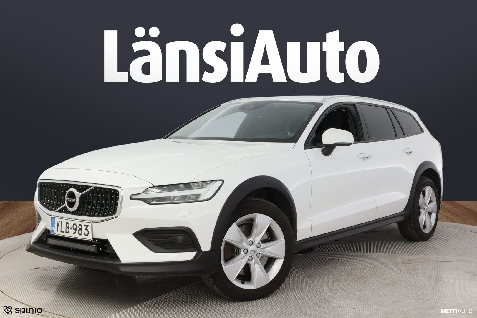 Volvo V60 Cross Country
