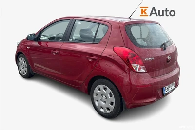 Hyundai i20 1,2 5MT Classic 2014, photo 2/3
