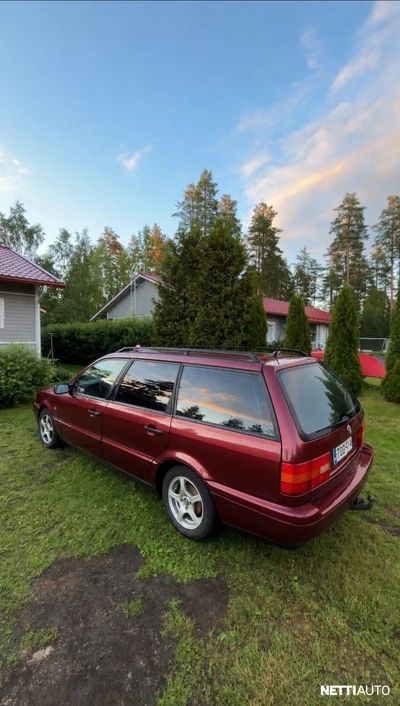 Volkswagen Passat 1994, kuva 3/8