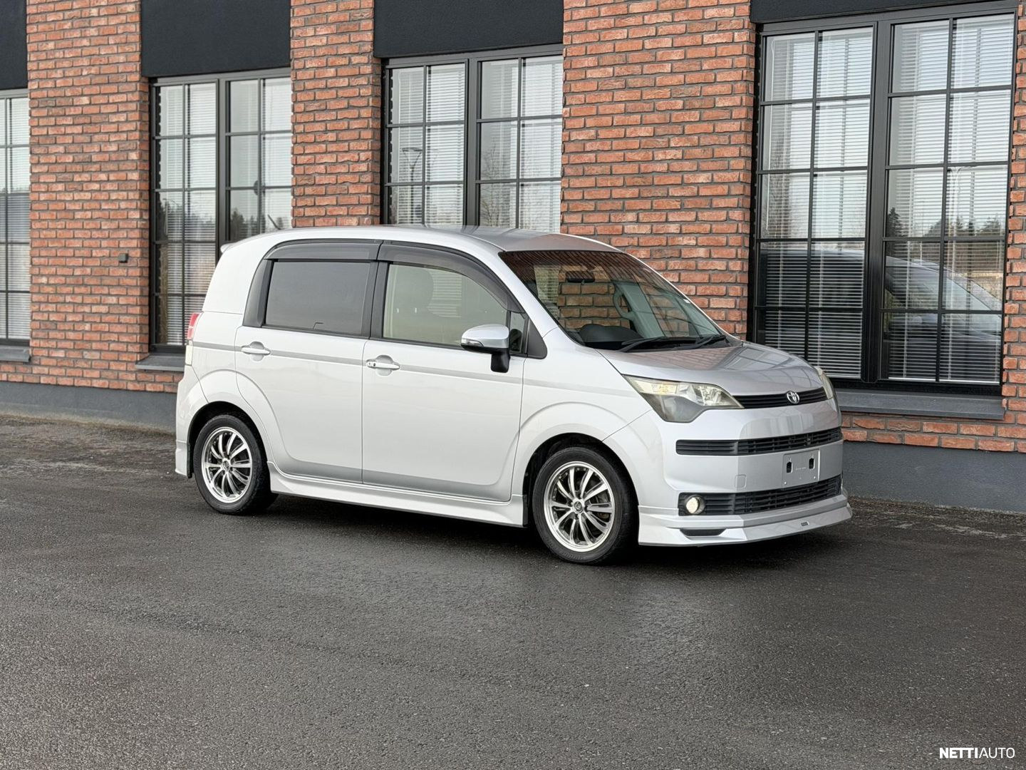 Toyota BB