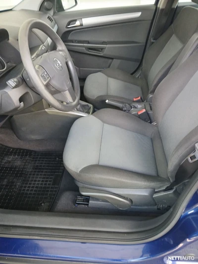 Opel Astra SportWagon. 2006, kuva 6/12