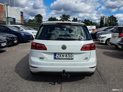 Volkswagen Golf Sportsvan 2015, photo 5/11