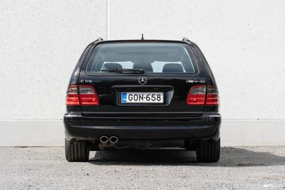 Mercedes-Benz E 55 AMG E 55 AMG 2001, photo 2/18