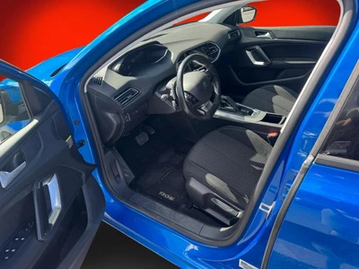 Peugeot 308 2021, photo 4/35