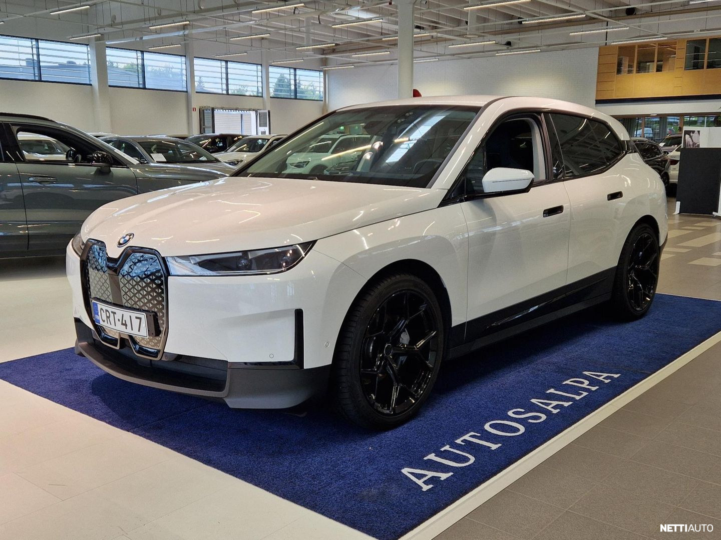 BMW iX