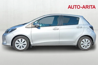 Toyota Yaris Hybrid Active 5ov 2013, photo 2/10