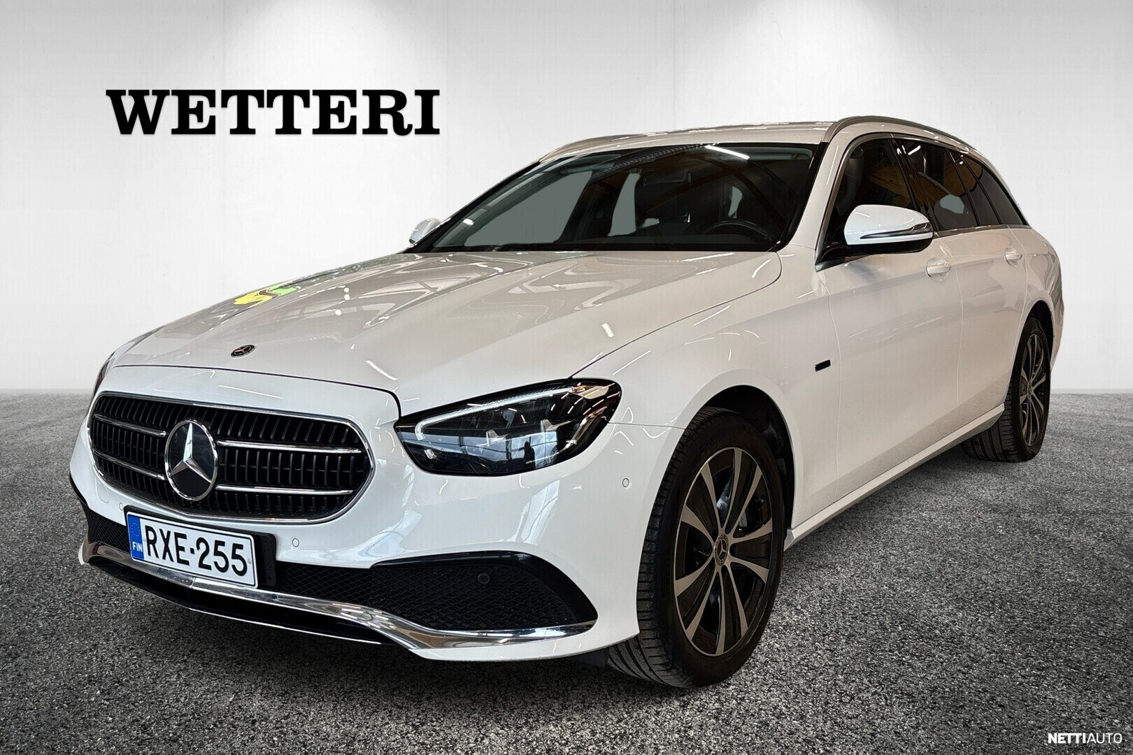 Mercedes-Benz E