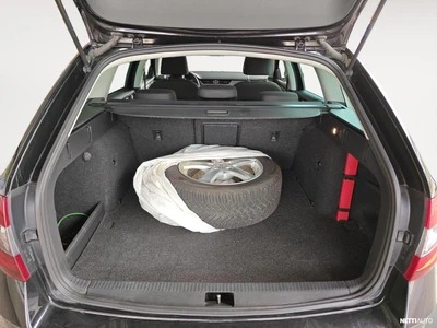 Skoda Octavia 2018, kuva 7/19