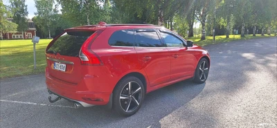 Volvo XC60 D4 AWD R-Design aut 2015, photo 5/12
