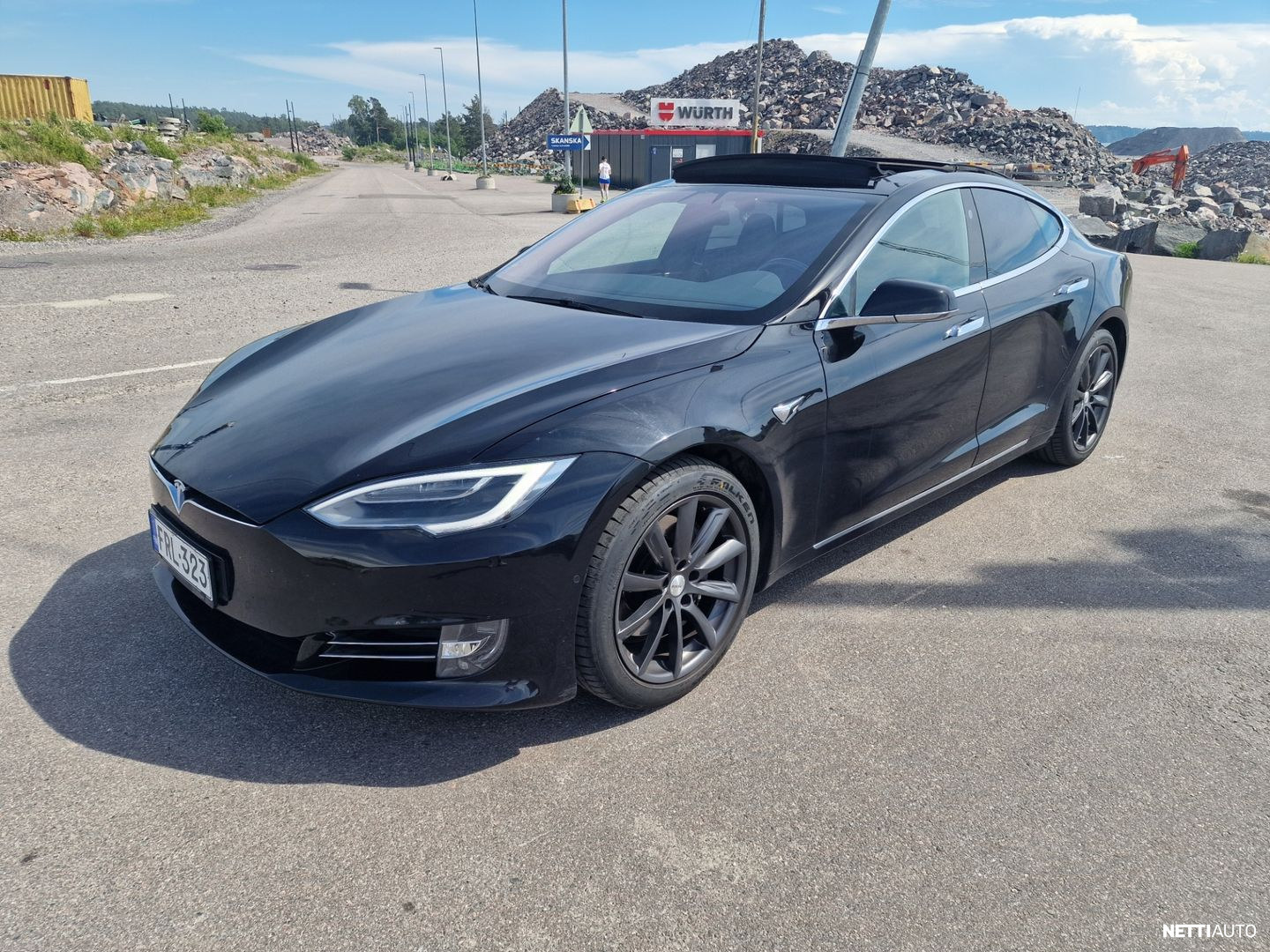 Tesla Model S