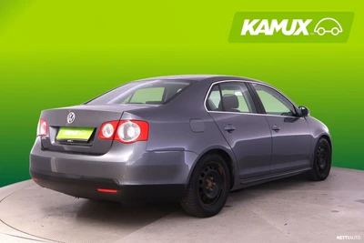 Volkswagen Jetta 2010, photo 2/29