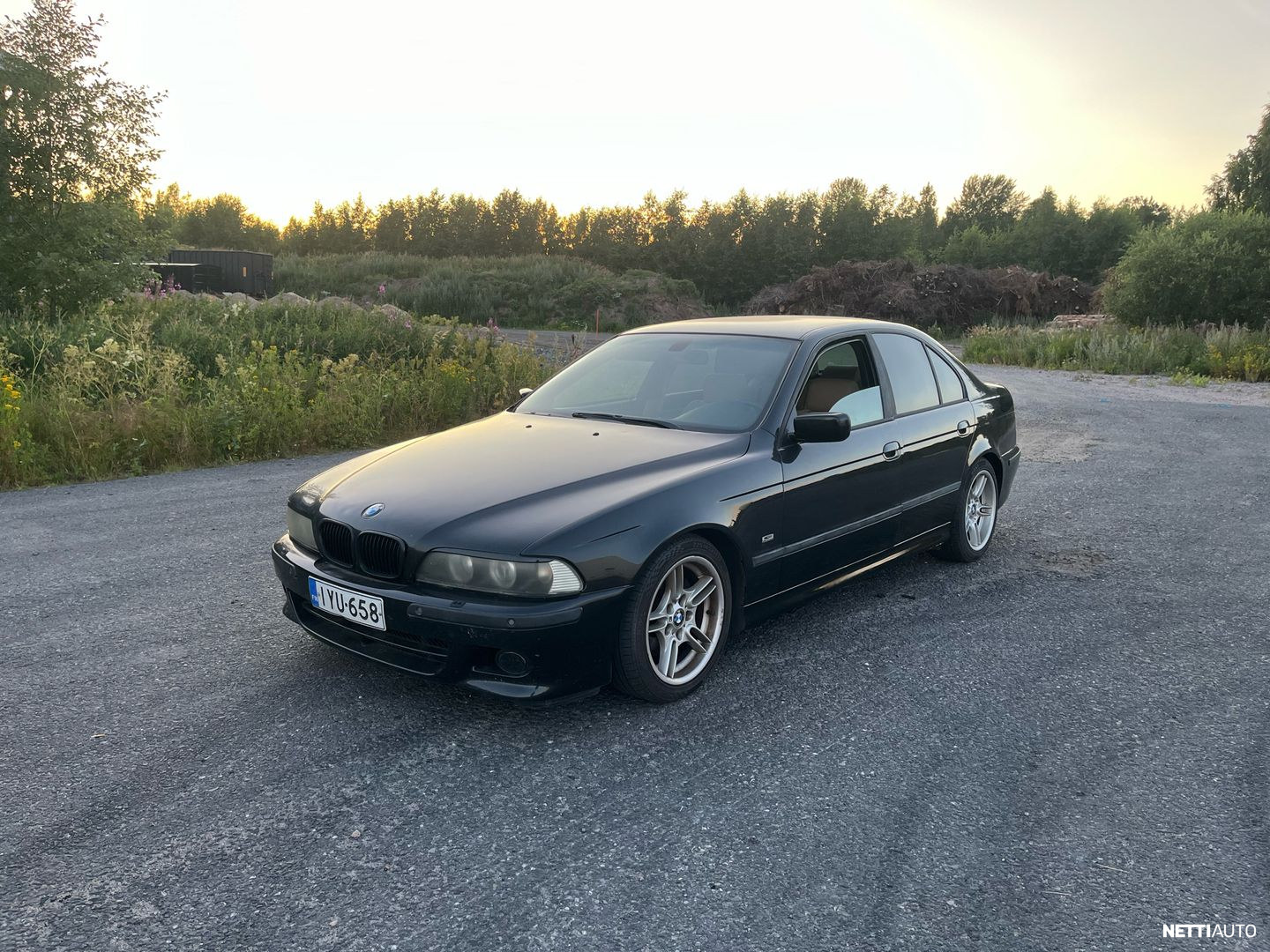 BMW 530