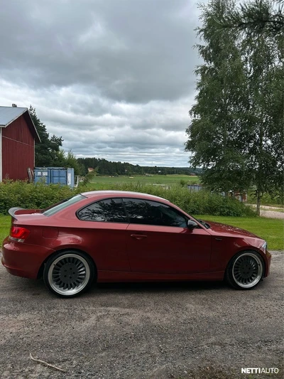 BMW 125 2008, photo 5/10