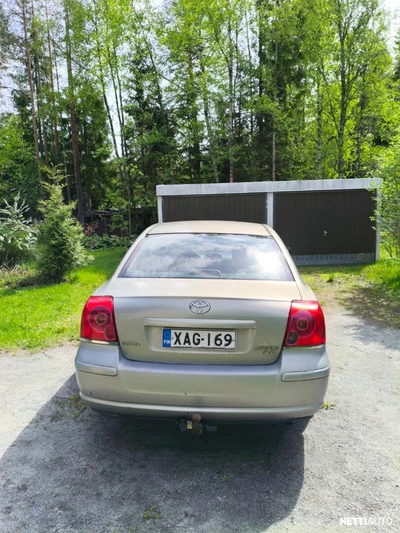 Toyota Avensis 2004, kuva 4/8
