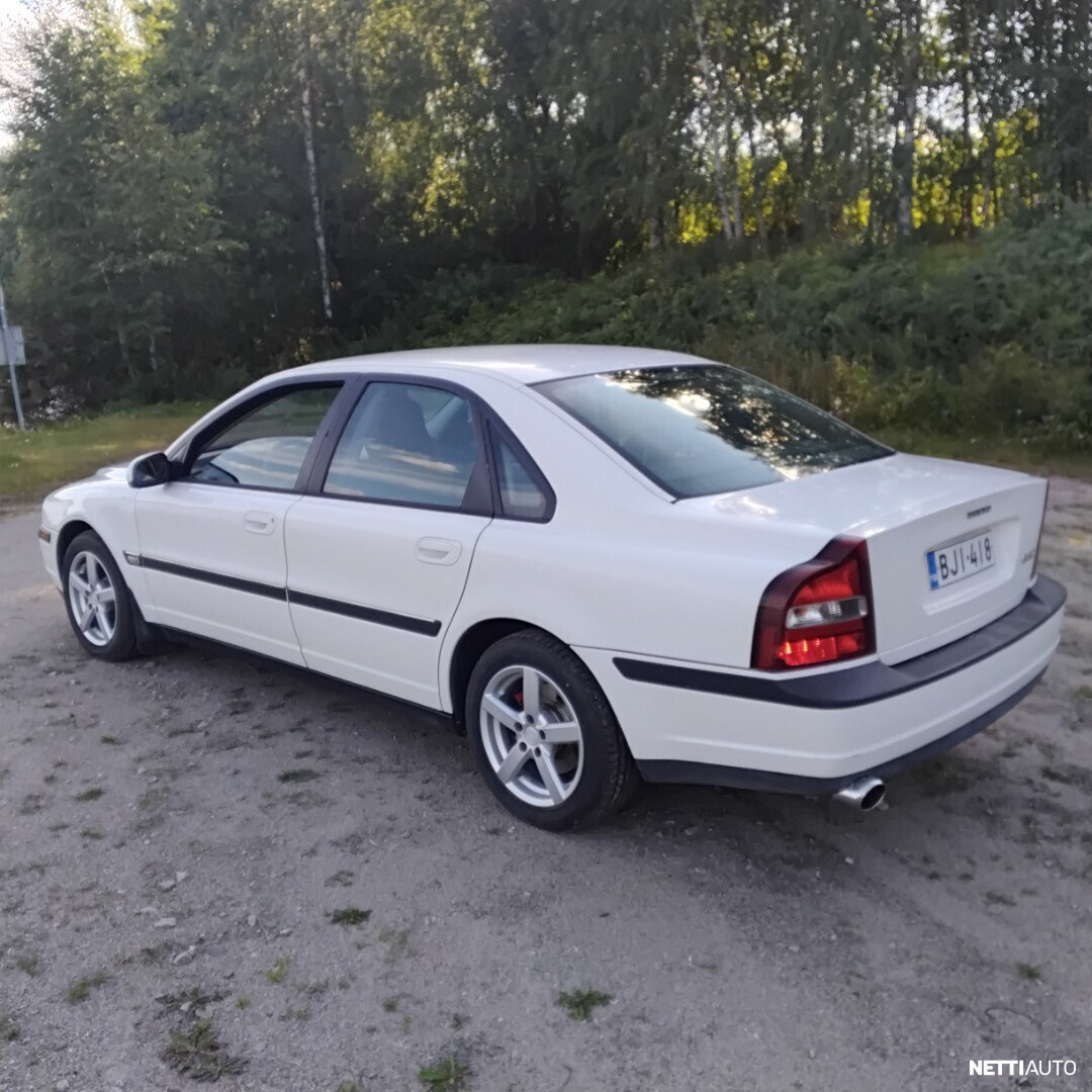 Volvo S80