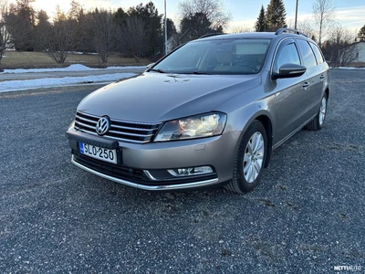 Volkswagen Passat 2014, kuva 1/12