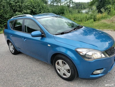 Kia Ceed 1,6 ISG EX SW EcoDynamics 2010, kuva 2/24