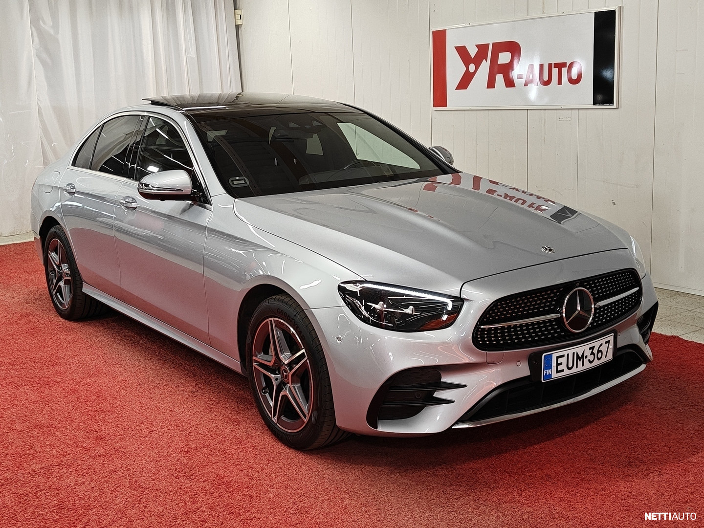 Mercedes-Benz E