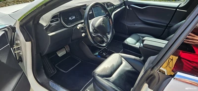 Tesla Model S P 85 D 2015, kuva 6/9