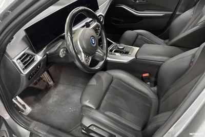 BMW 330 2023, kuva 3/3
