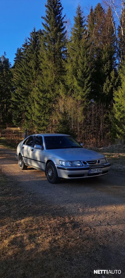 Saab 9-3 2002, kuva 1/6