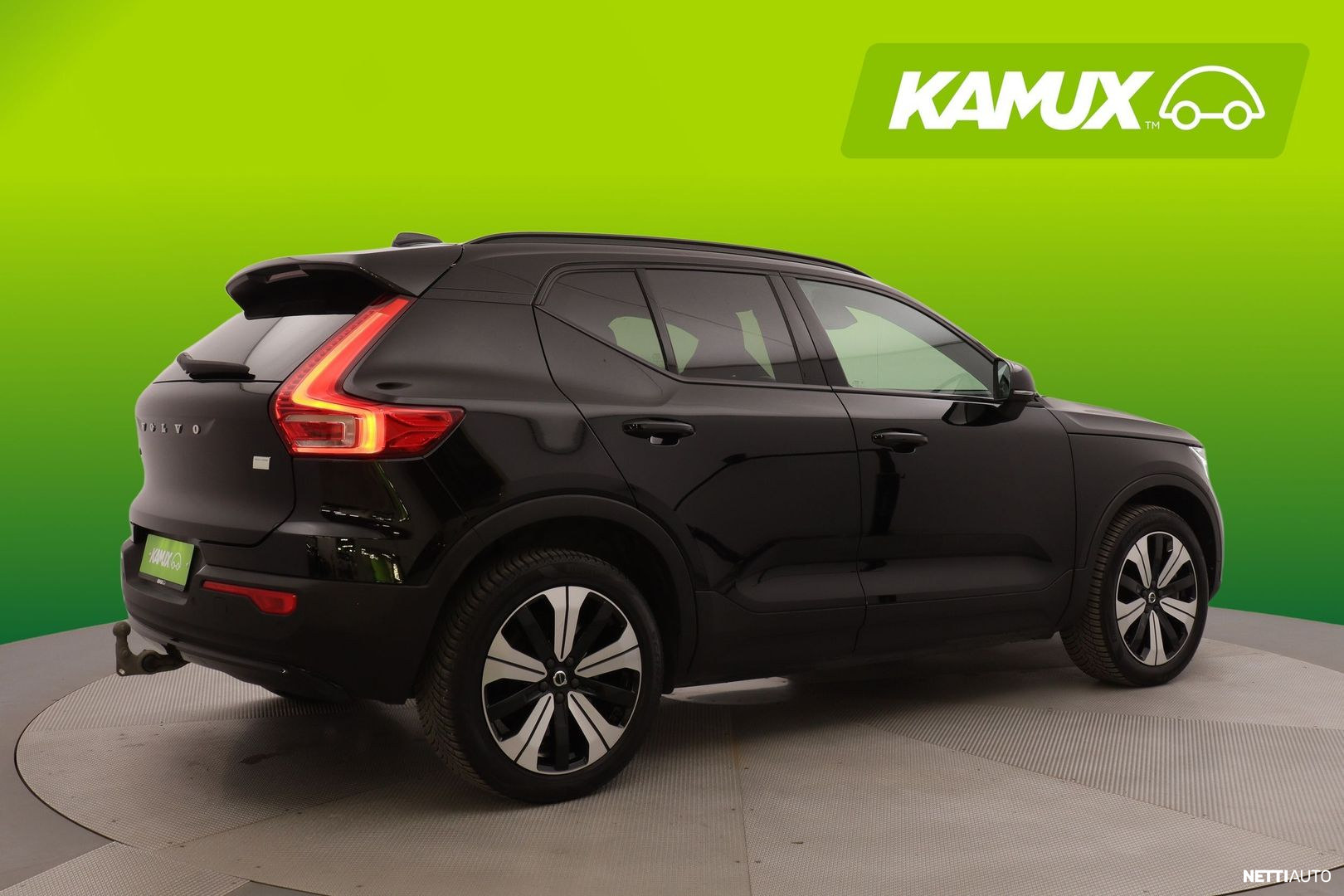 Volvo XC40 2023, photo 2/27