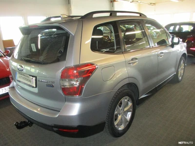 Subaru Forester 2015, kuva 6/12