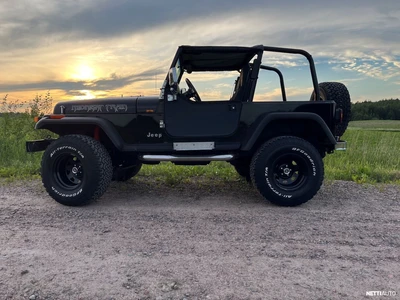 Jeep Wrangler 1993, kuva 5/13