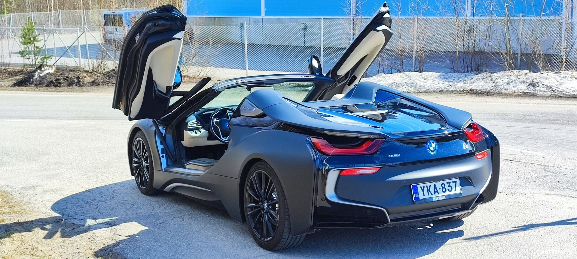 BMW i8