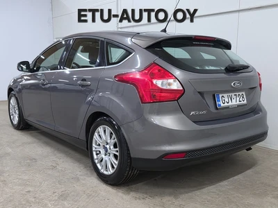 Ford Focus 2011, photo 5/14