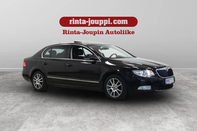 Skoda Superb 2,0 TDI 170 Elegance DSG 2012, photo 4/34