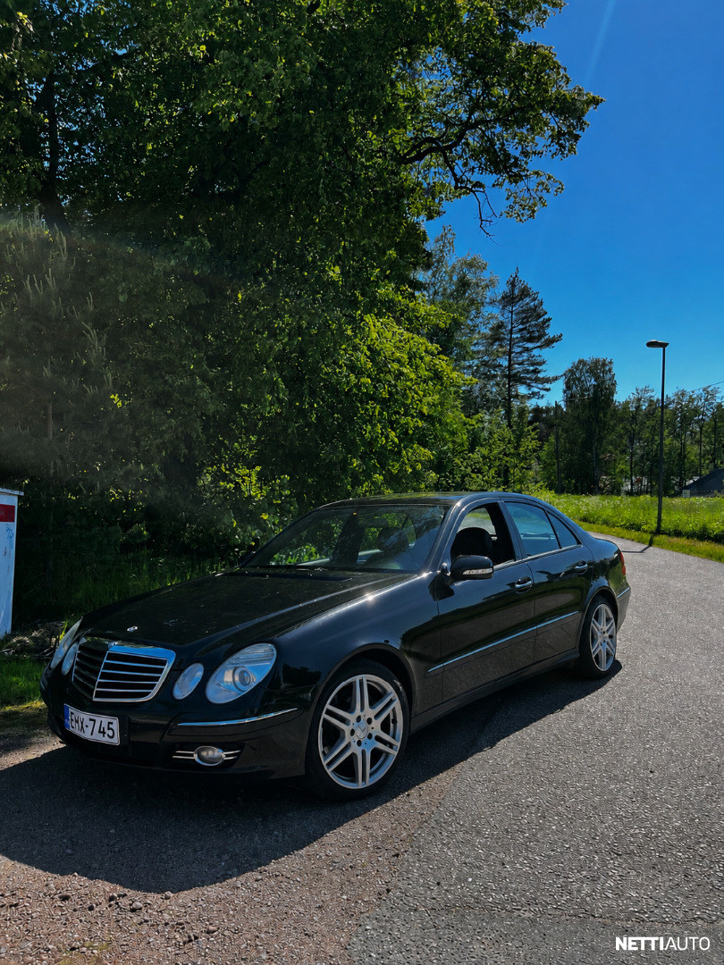 Mercedes-Benz E