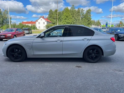 BMW 330 F30 Sedan 330e A Business Sport 2017, kuva 4/22