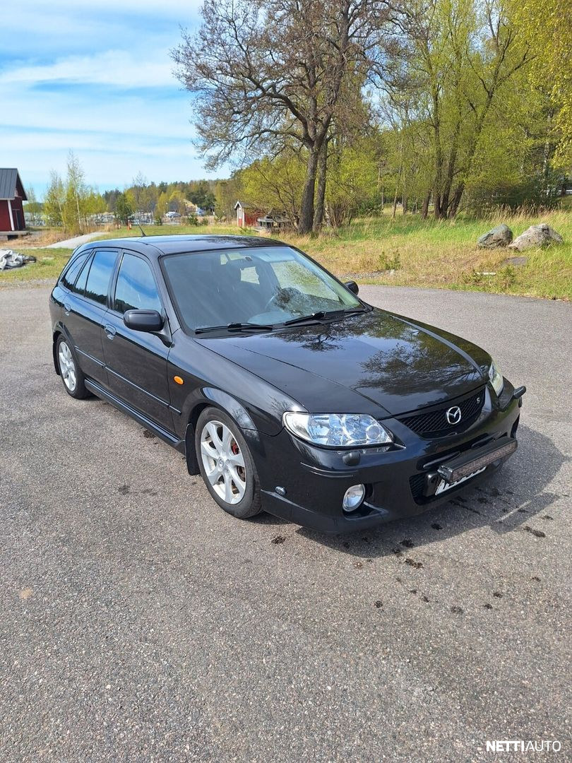 Mazda 323F