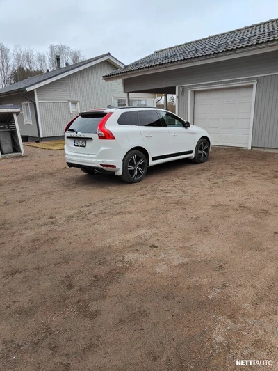 Volvo XC60 R-Desing 2017, kuva 3/7