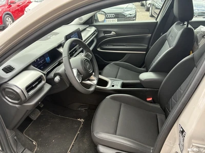 Jeep Avenger 54kWh 156 Altitude Edition 2024, photo 4/7