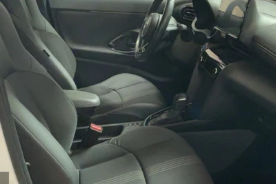 Toyota Yaris Cross 1,5 Hybrid Adventure 2022, kuva 5/8