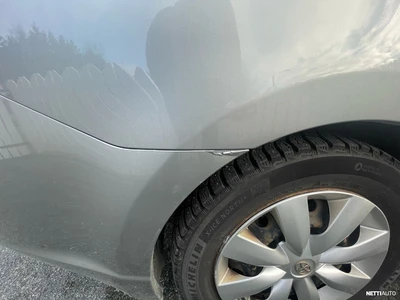 Toyota Avensis 1.8 Valvematic 2009, kuva 4/15