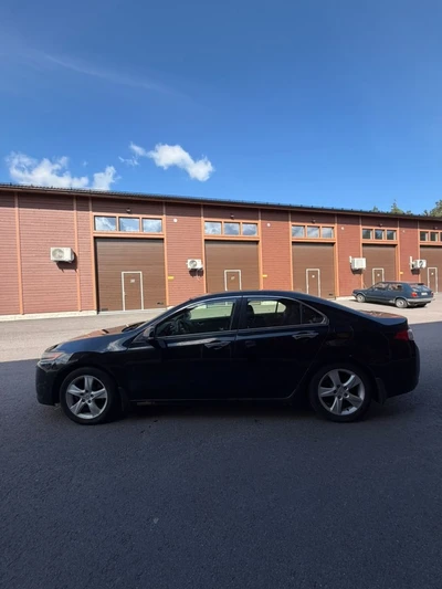 Honda Accord 4D DSL 2,2 i-DTEC Elegance 2009, kuva 3/9
