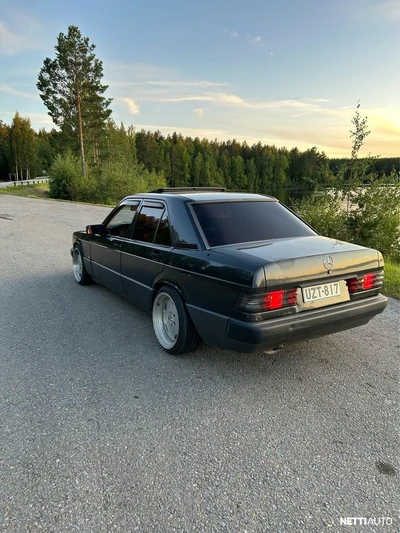 Mercedes-Benz 190 1991, kuva 7/9