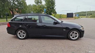 BMW 318 2009, photo 5/24